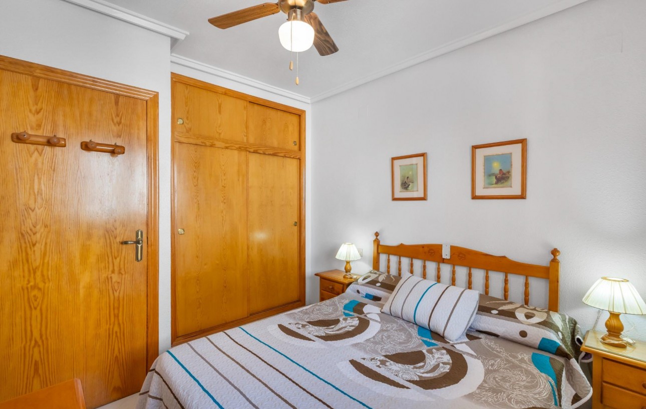 Sale - Apartment - Torrevieja - La Mata