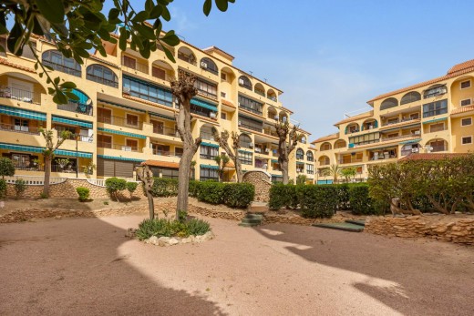 Sale - Apartment - Torrevieja - La Mata