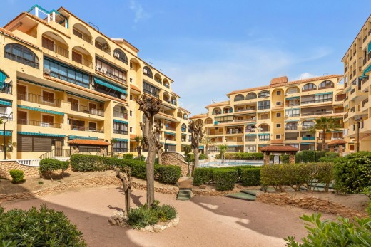 Sale - Apartment - Torrevieja - La Mata