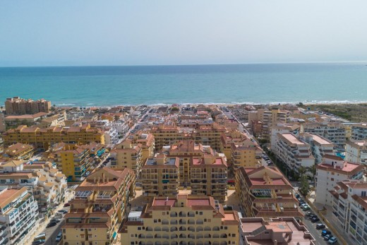 Sale - Apartment - Torrevieja - La Mata