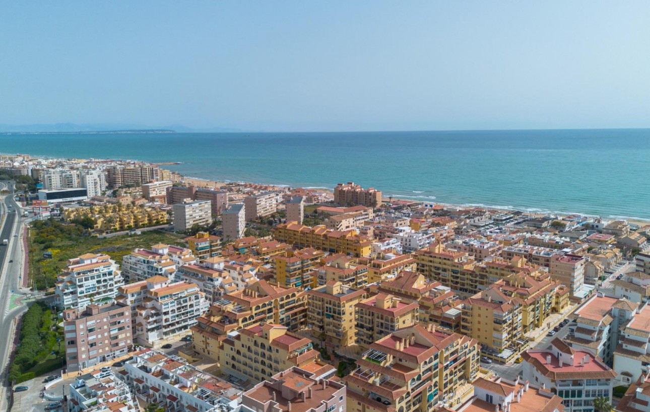 Sale - Apartment - Torrevieja - La Mata