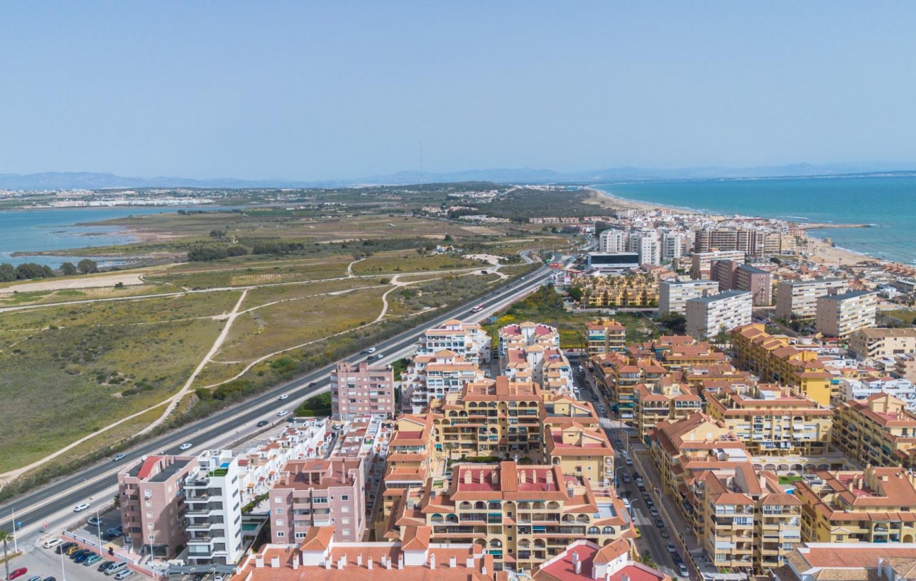 Sale - Apartment - Torrevieja - La Mata