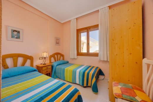 Resale - Lägenhet - Torrevieja - Acequion