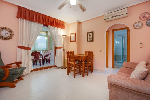 Resale - Lägenhet - Torrevieja - Acequion