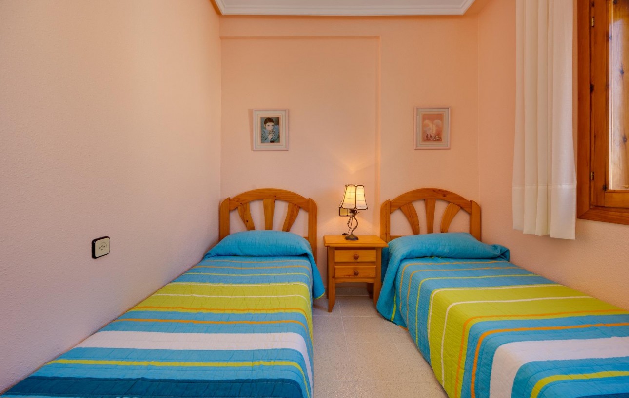 Resale - Lägenhet - Torrevieja - Acequion