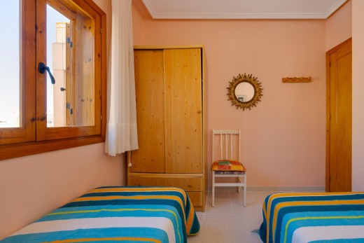 Resale - Lägenhet - Torrevieja - Acequion