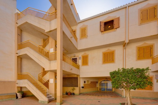 Resale - Lägenhet - Torrevieja - Acequion
