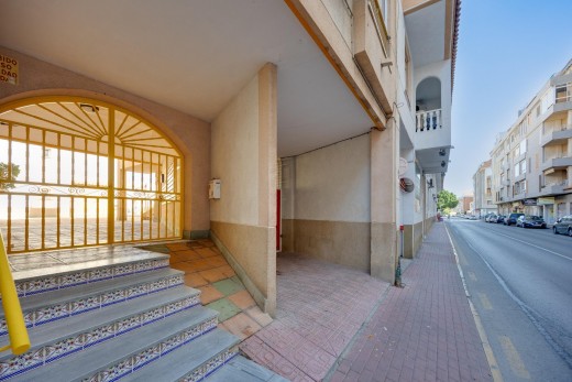 Resale - Lägenhet - Torrevieja - Acequion