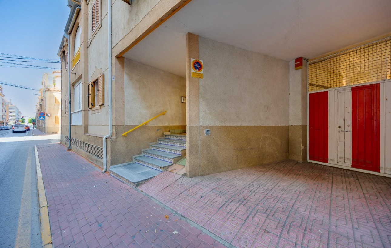 Resale - Lägenhet - Torrevieja - Acequion