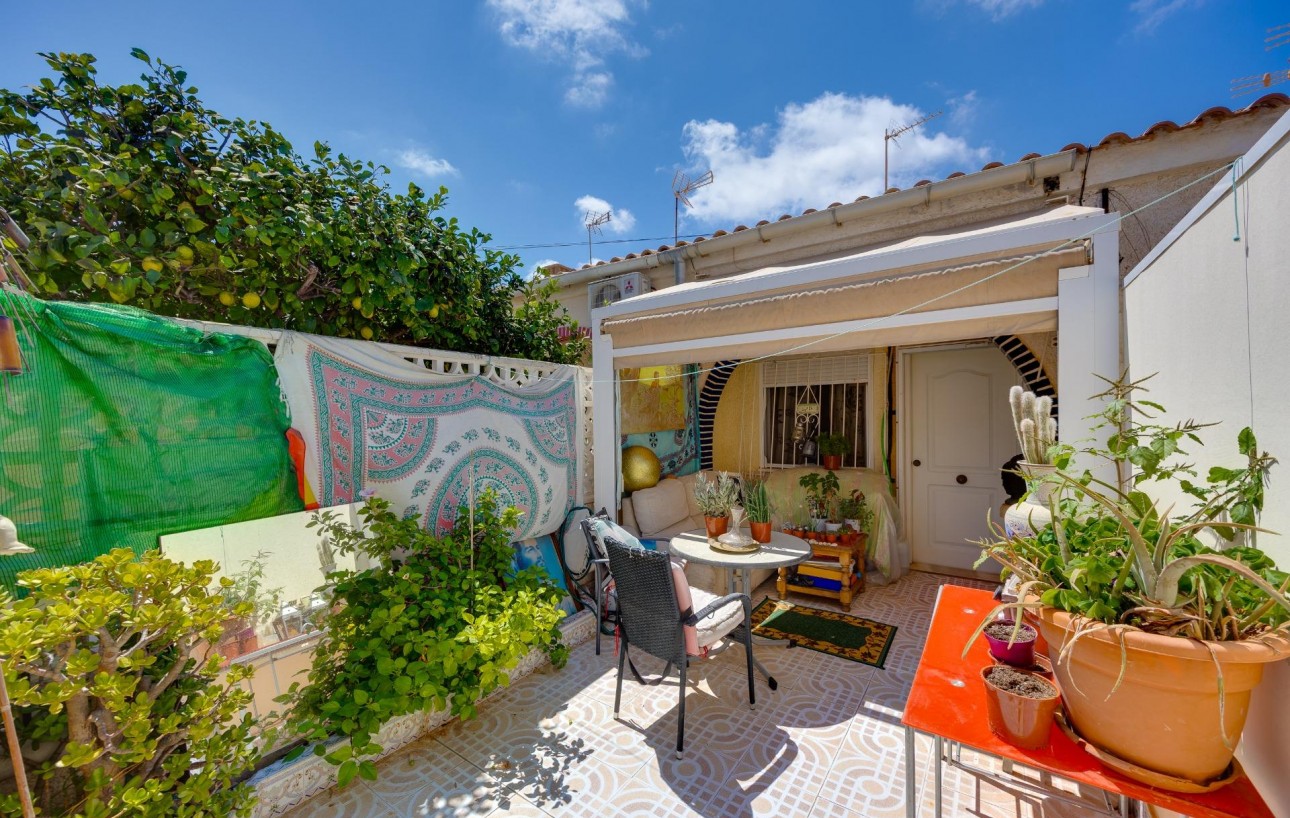 Resale - Bungalow - Torrevieja - Nueva Torrevieja