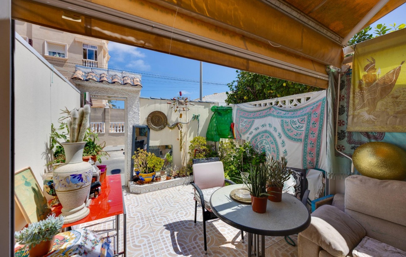 Resale - Bungalow - Torrevieja - Nueva Torrevieja