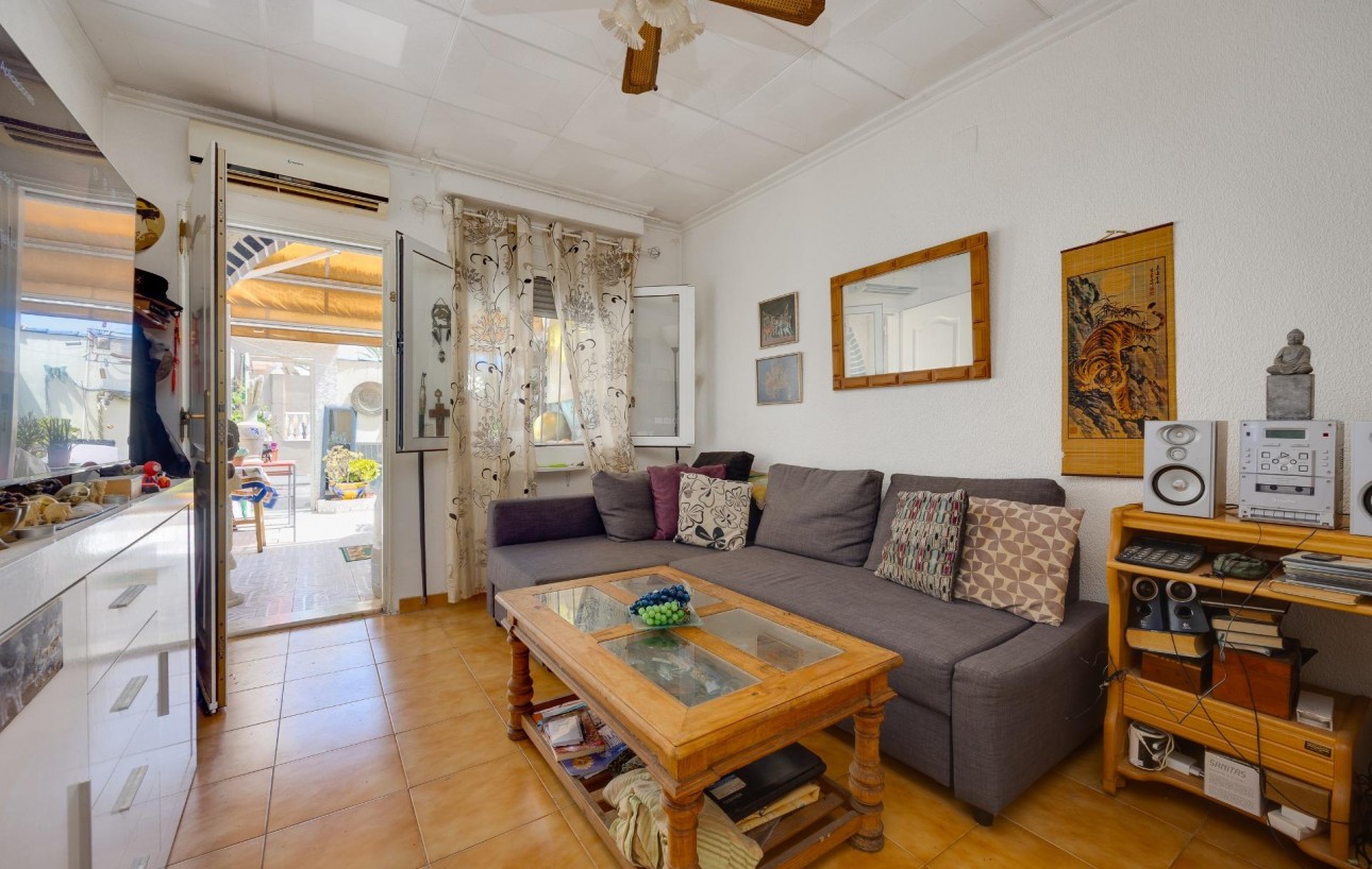 Resale - Bungalow - Torrevieja - Nueva Torrevieja