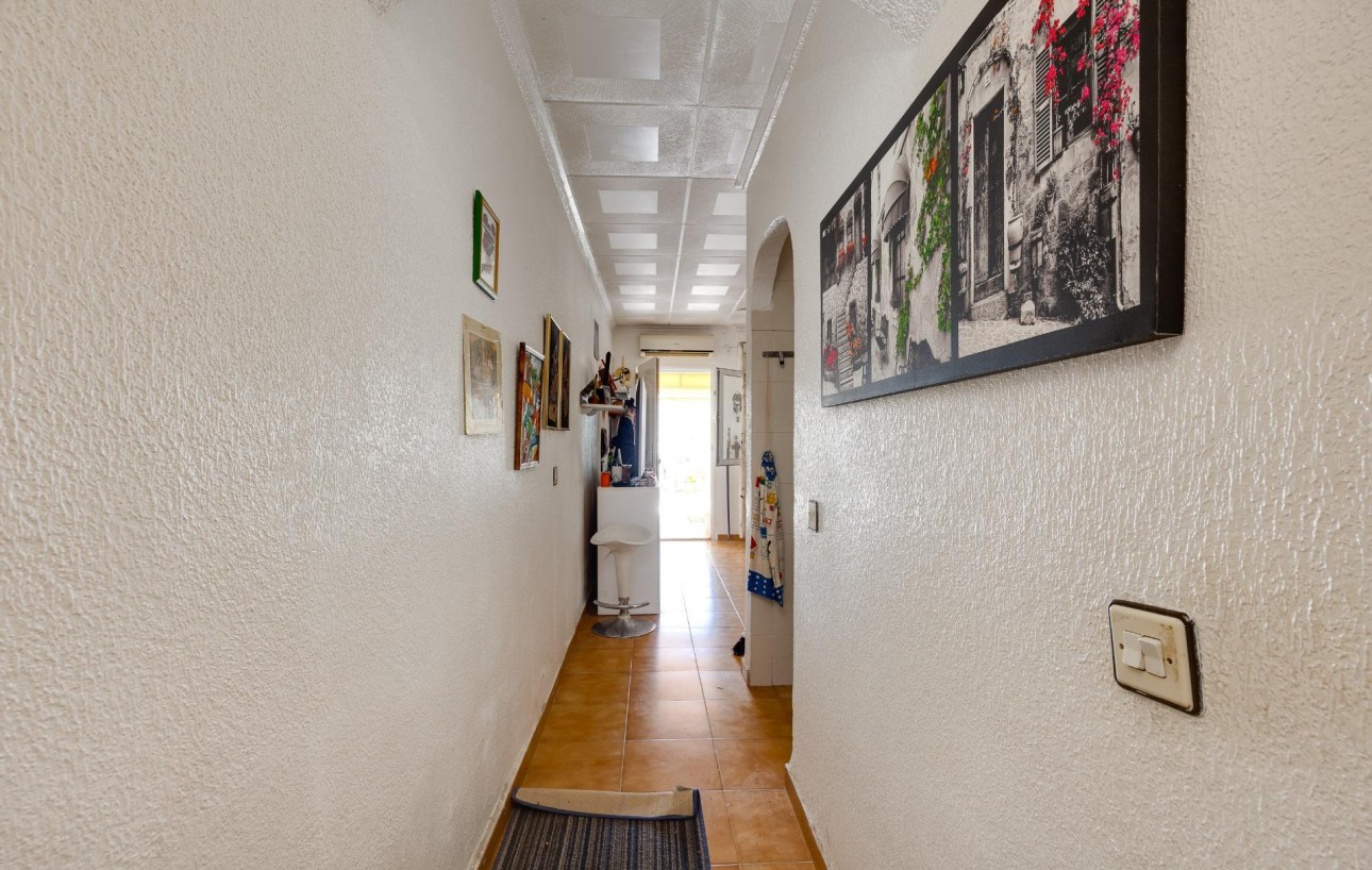 Resale - Bungalow - Torrevieja - Nueva Torrevieja