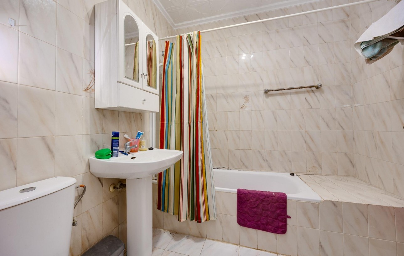 Resale - Bungalow - Torrevieja - Nueva Torrevieja