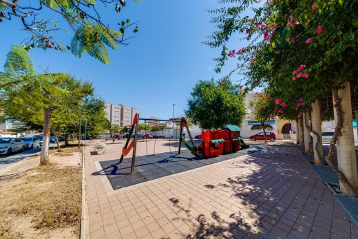 Resale - Bungalow - Torrevieja - Nueva Torrevieja