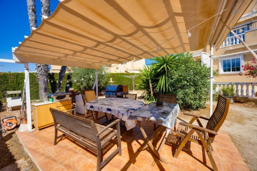 Sale - Chalet - Torrevieja - Torreblanca