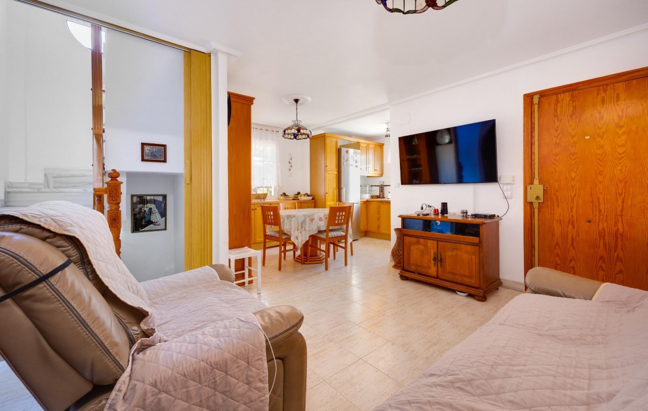 Sale - Chalet - Torrevieja - Torreblanca