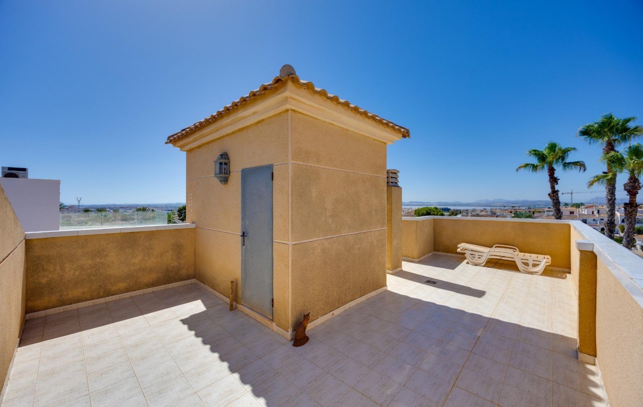 Sale - Chalet - Torrevieja - Torreblanca