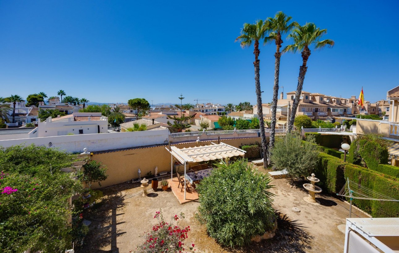 Sale - Chalet - Torrevieja - Torreblanca