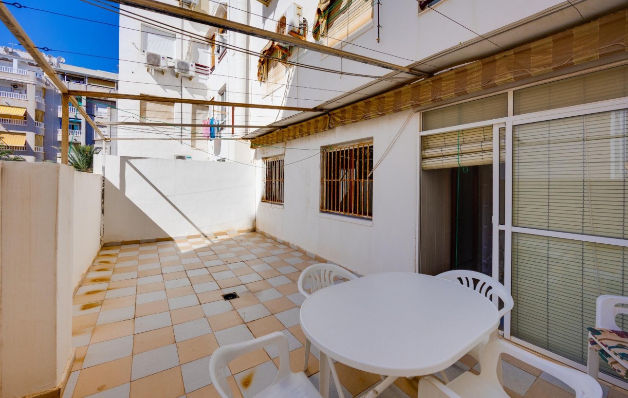 Venta - Apartamento - Torrevieja - Playa del cura