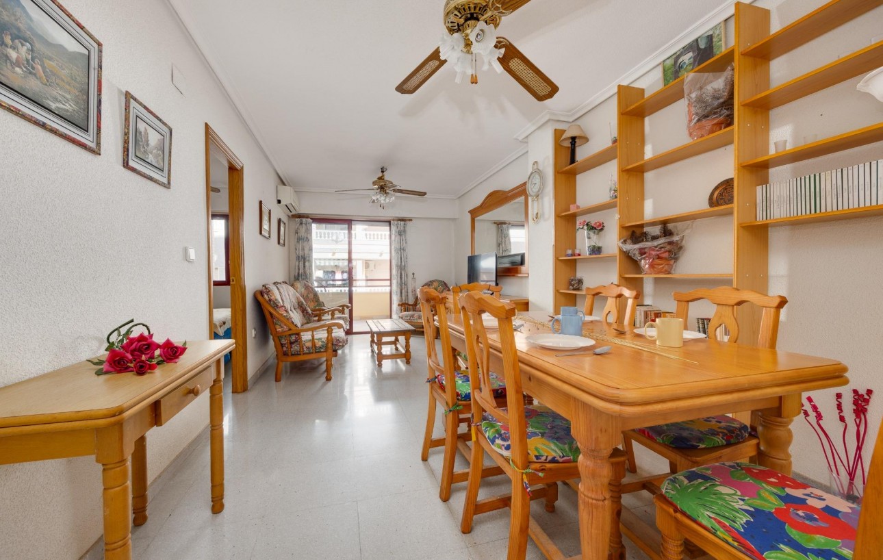 Venta - Apartamento - Torrevieja - Playa del cura