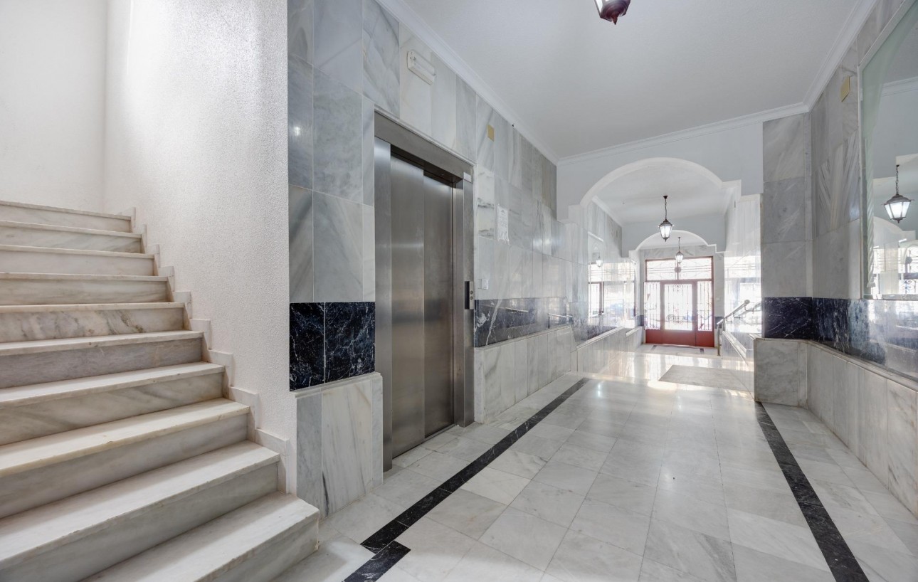 Venta - Apartamento - Torrevieja - Playa del cura