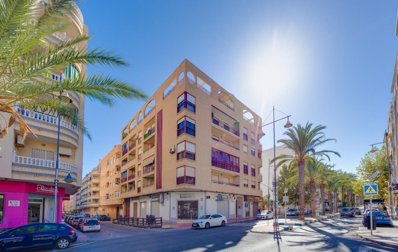 Venta - Apartamento - Torrevieja - Playa del cura