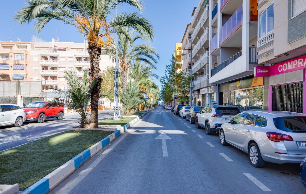 Venta - Apartamento - Torrevieja - Playa del cura