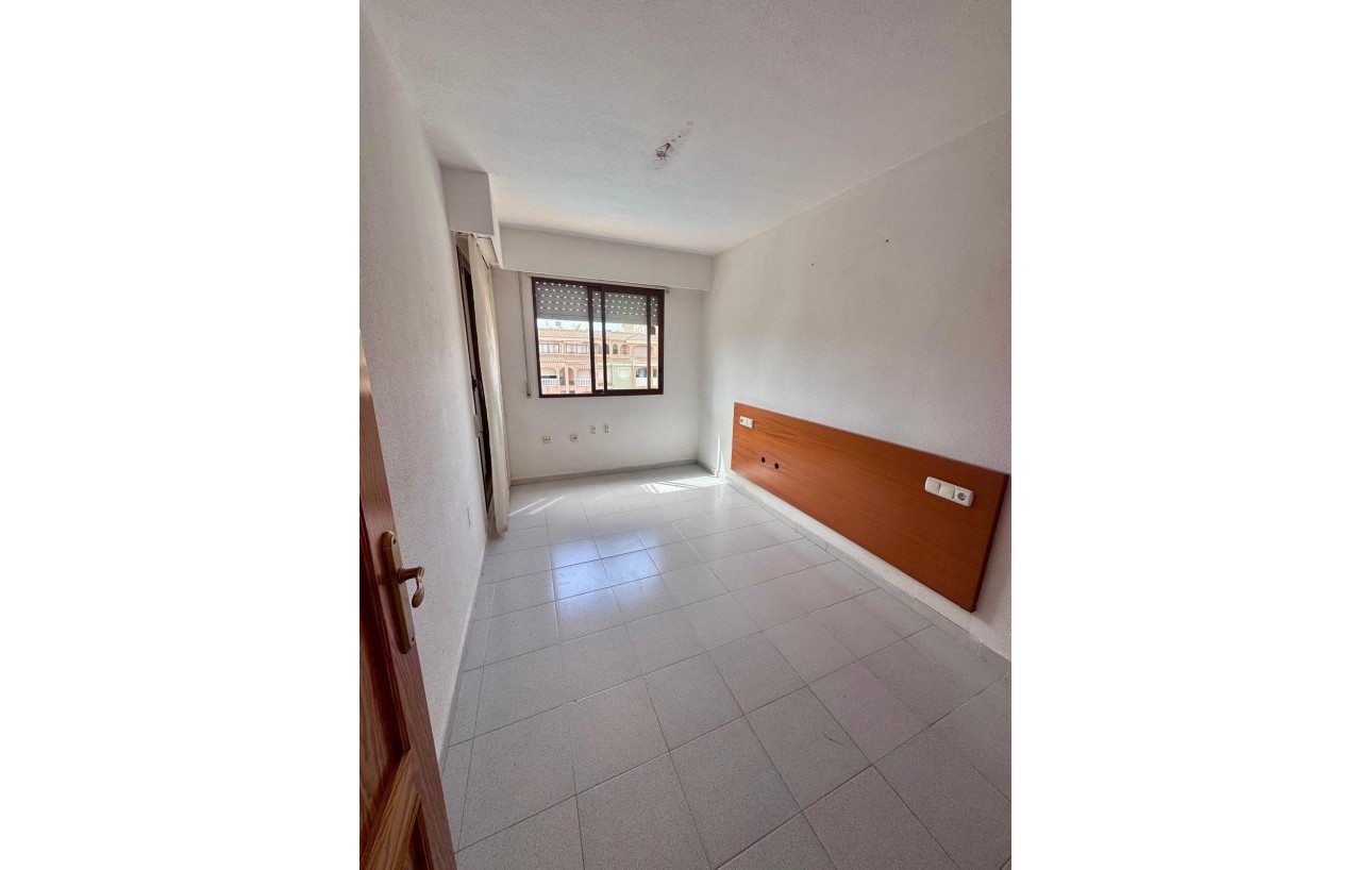 Sale - Apartment - Torrevieja - Parque de las Naciones