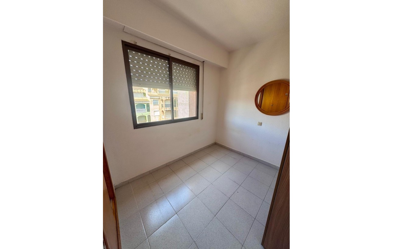 Sale - Apartment - Torrevieja - Parque de las Naciones