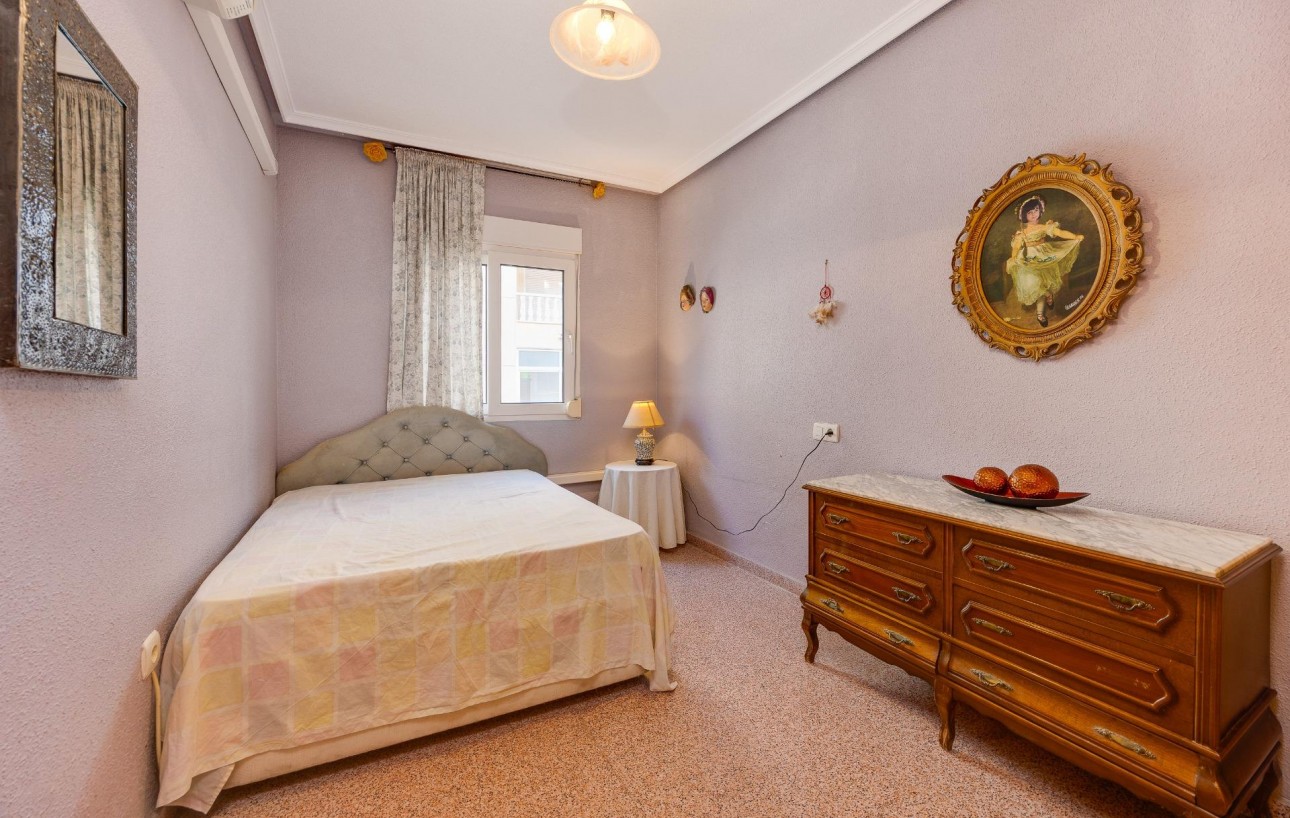 Resale - Lägenhet - Torrevieja - Centro