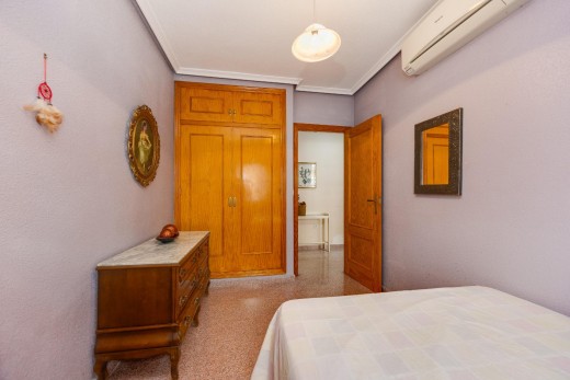 Resale - Lägenhet - Torrevieja - Centro