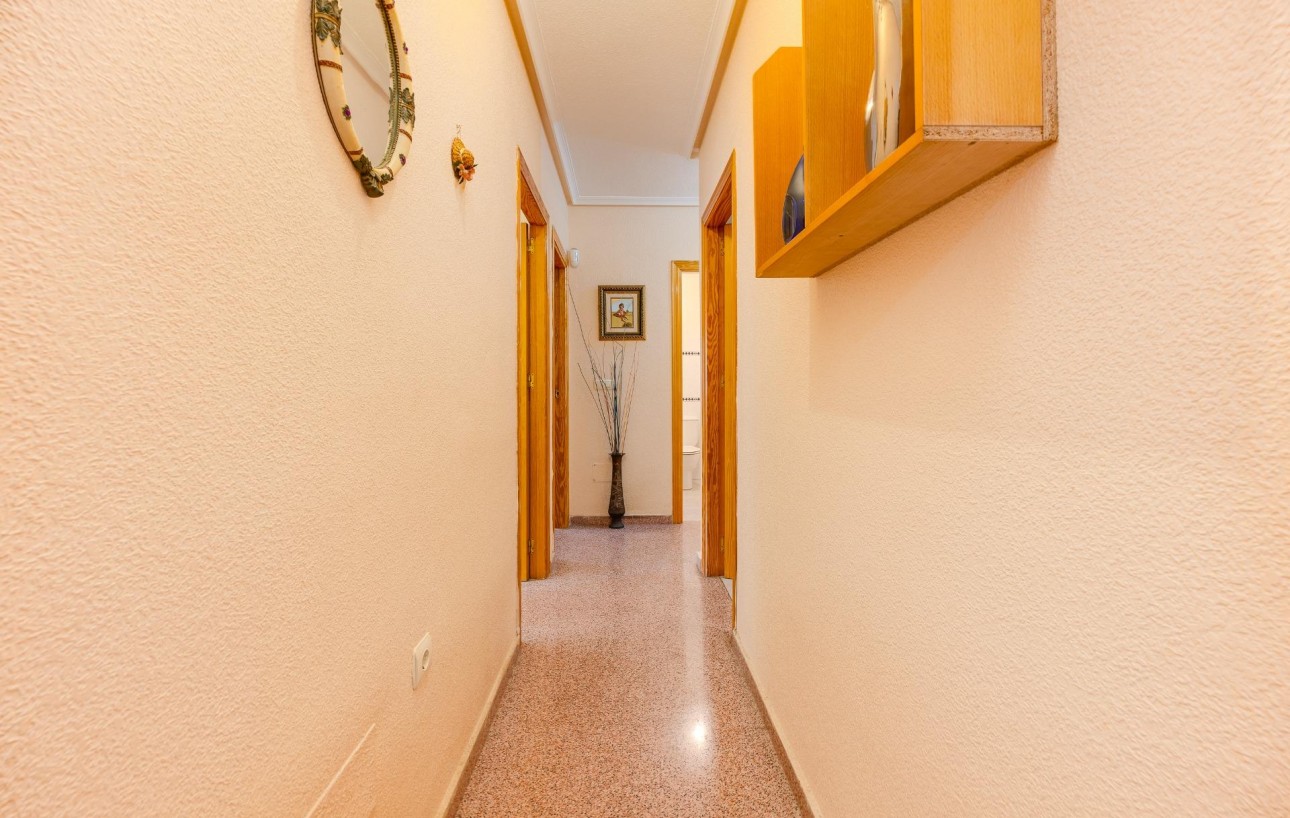 Resale - Lägenhet - Torrevieja - Centro