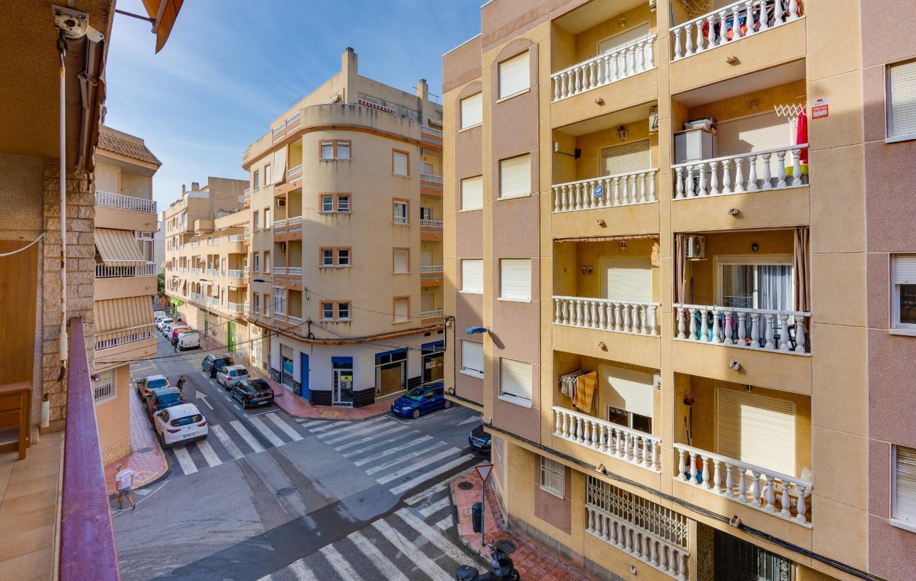 Resale - Lägenhet - Torrevieja - Centro
