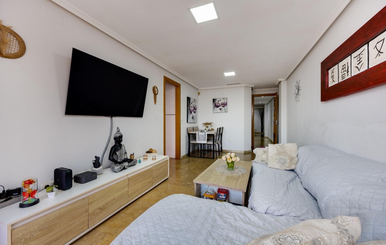 Venta - Apartamento - Torrevieja - Centro