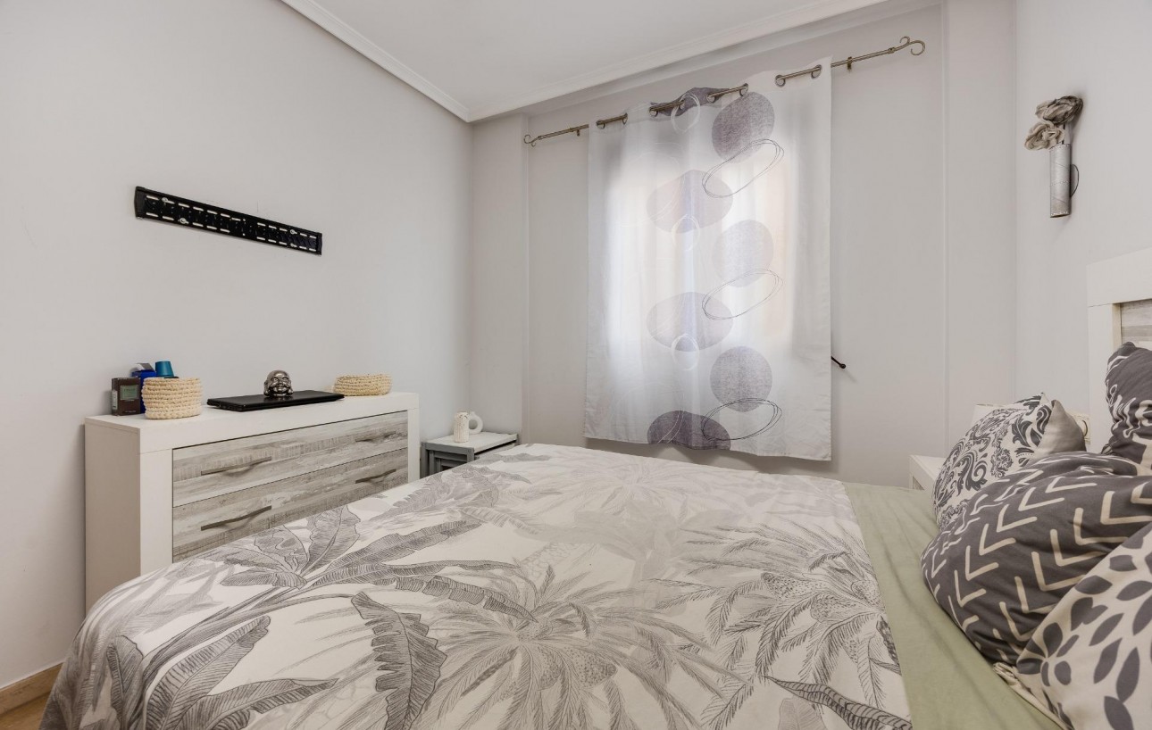 Venta - Apartamento - Torrevieja - Centro