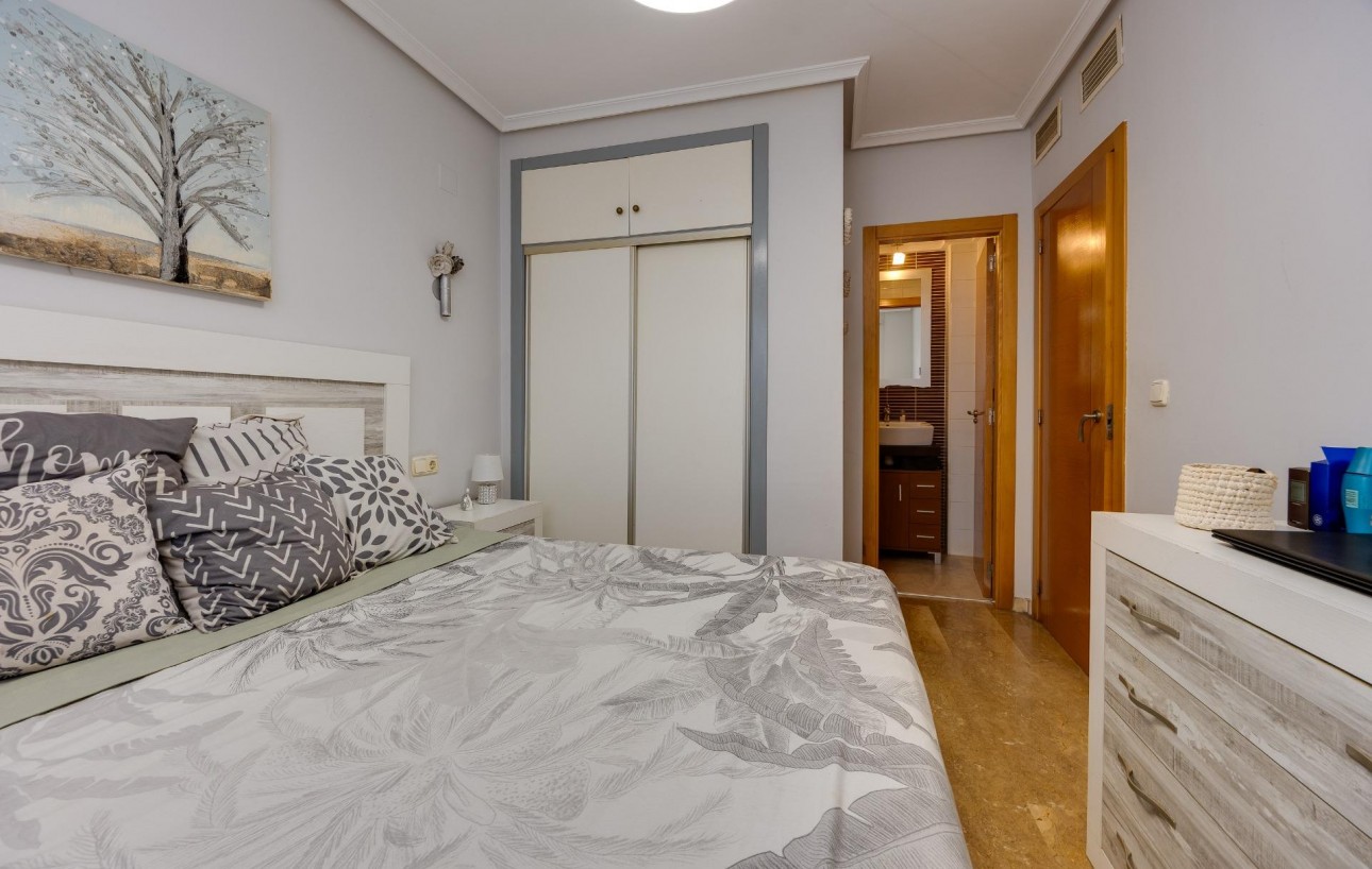 Venta - Apartamento - Torrevieja - Centro