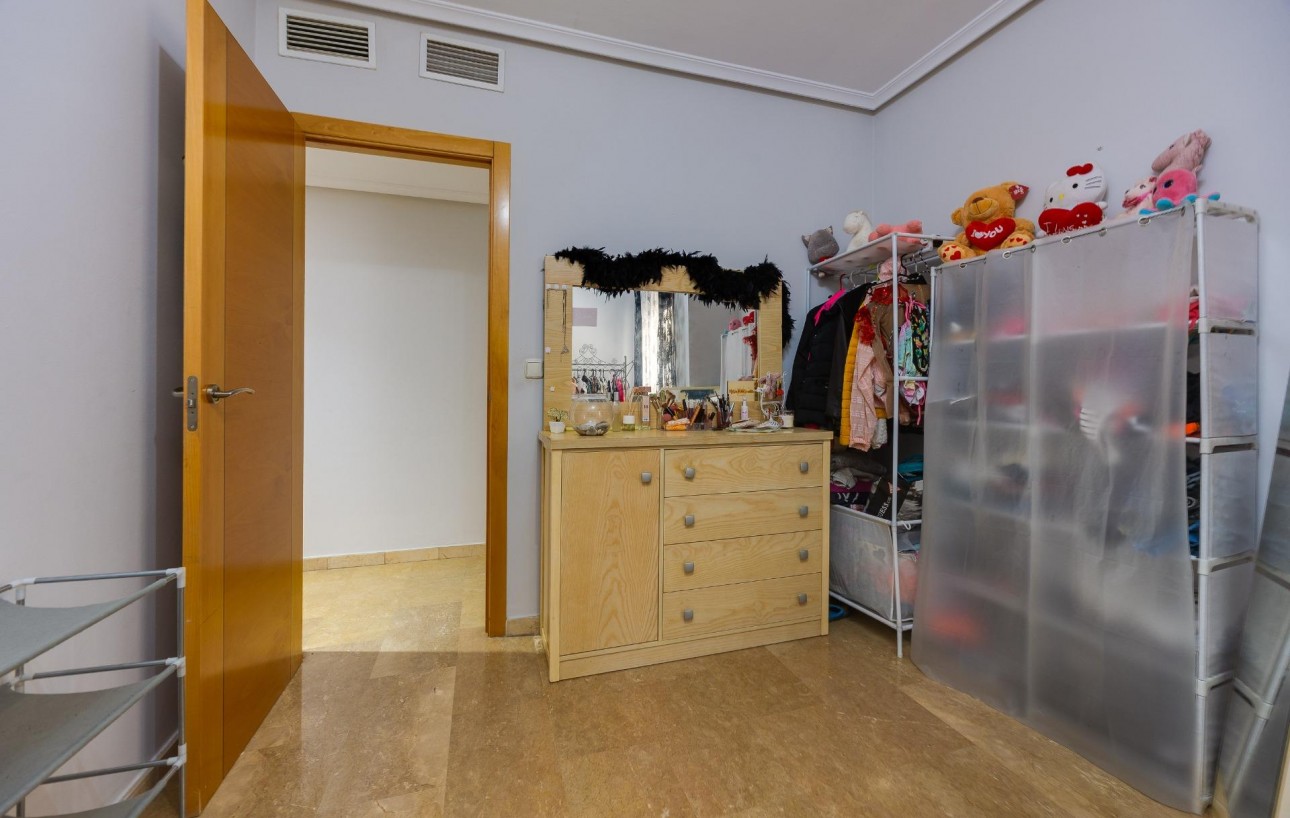 Venta - Apartamento - Torrevieja - Centro