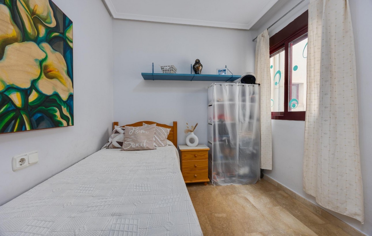 Venta - Apartamento - Torrevieja - Centro