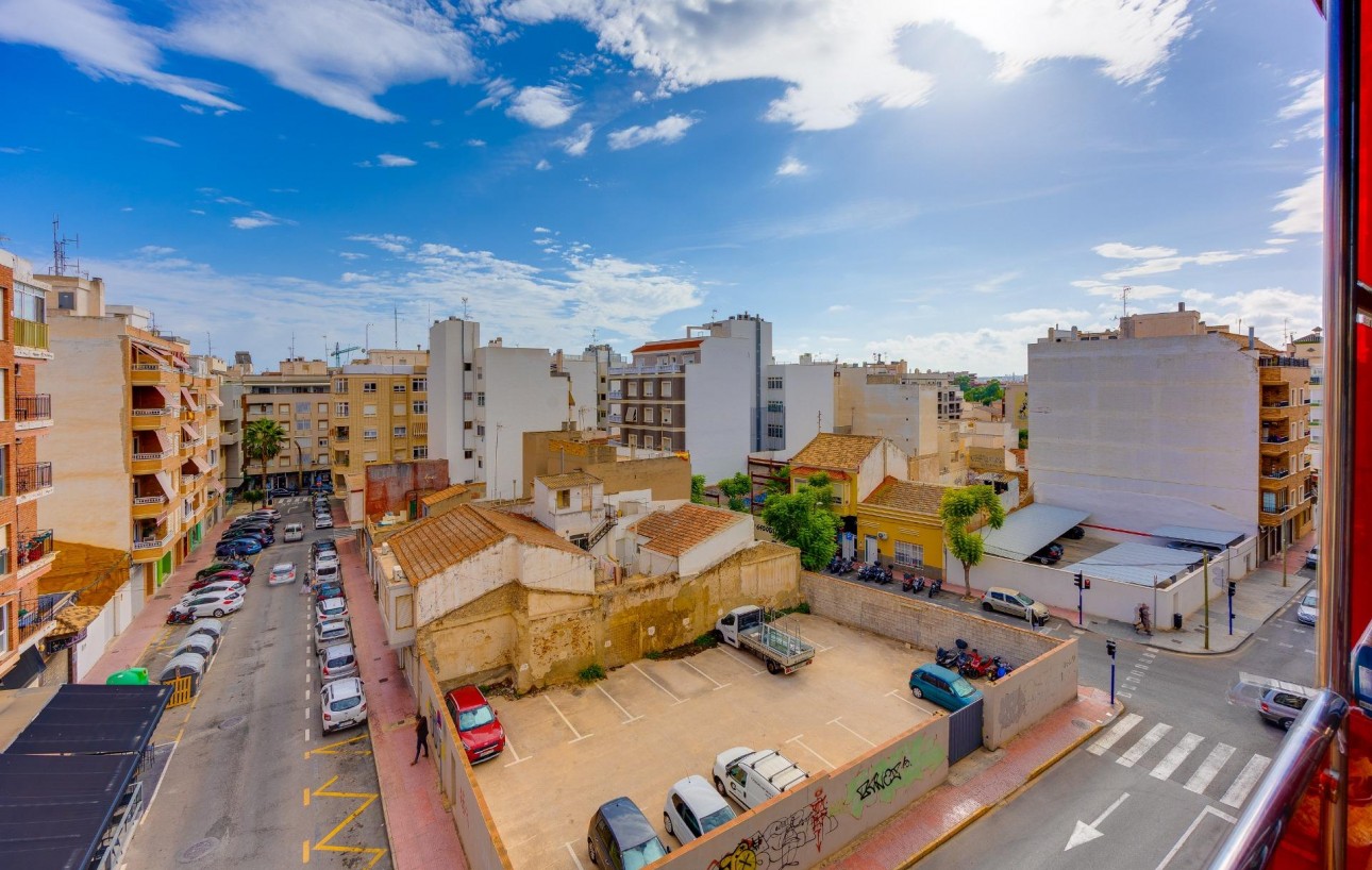 Venta - Apartamento - Torrevieja - Centro
