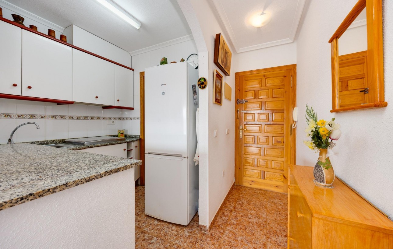 Sale - Apartment - Torrevieja - Playa de los locos