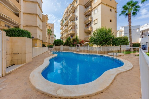 Sale - Apartment - Torrevieja - Playa de los locos