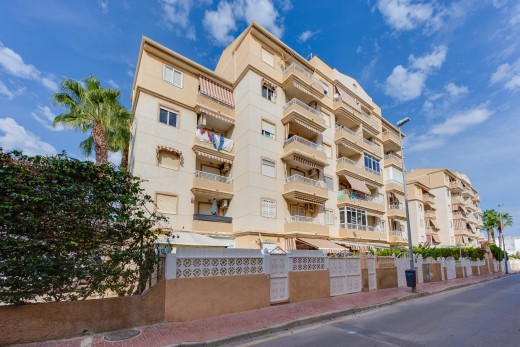 Sale - Apartment - Torrevieja - Playa de los locos