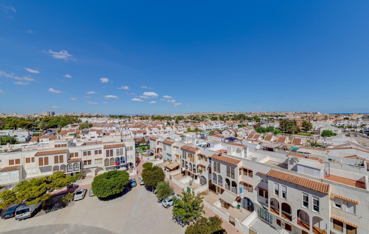 Sale - Apartment - Torrevieja - Playa de los locos