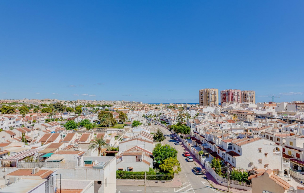 Sale - Apartment - Torrevieja - Playa de los locos