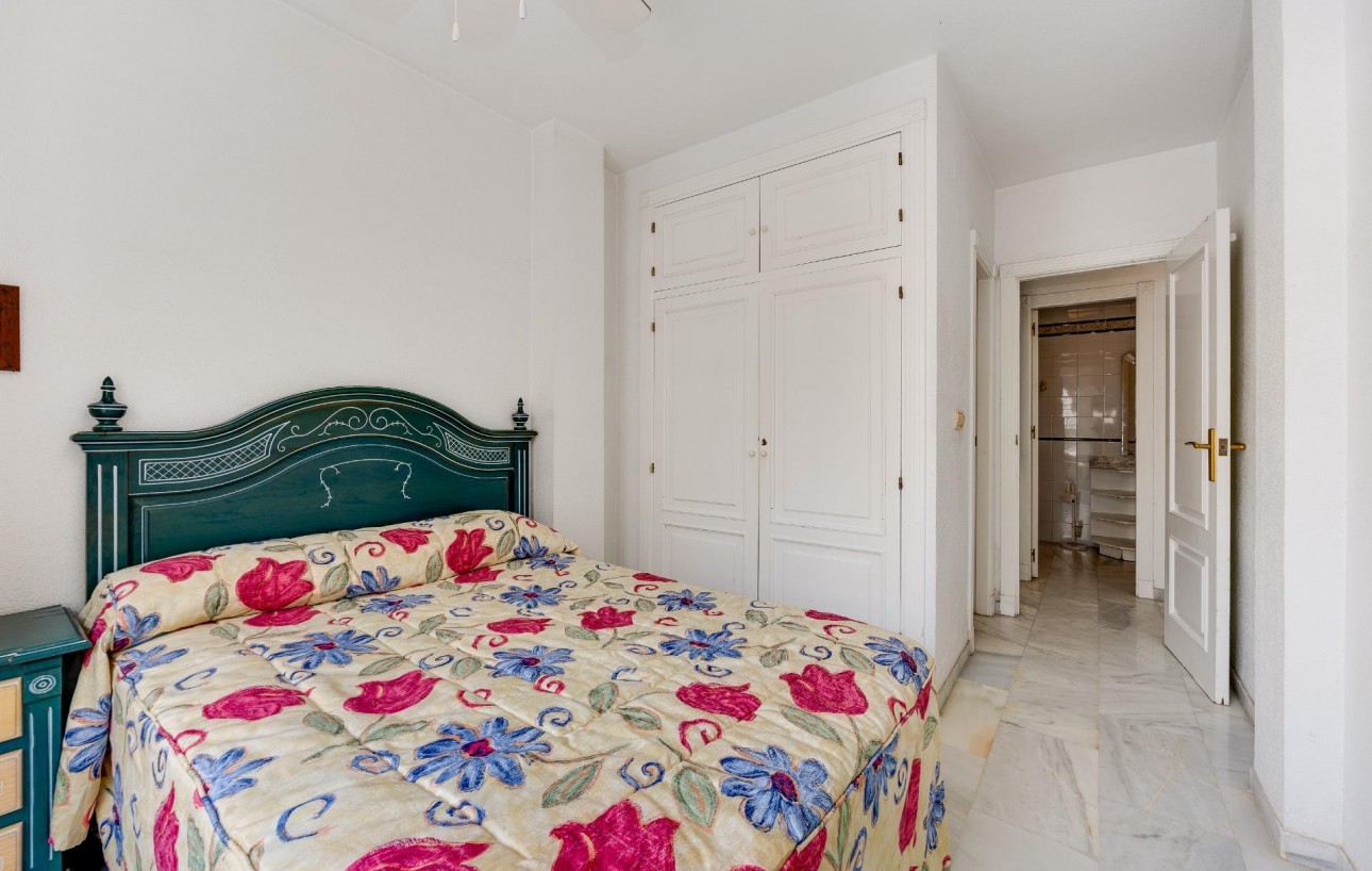 Resale - Lägenhet - Torrevieja - Playa de los locos