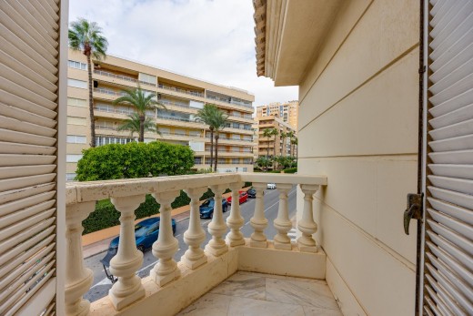 Resale - Lägenhet - Torrevieja - Playa de los locos
