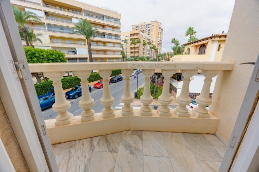 Resale - Lägenhet - Torrevieja - Playa de los locos