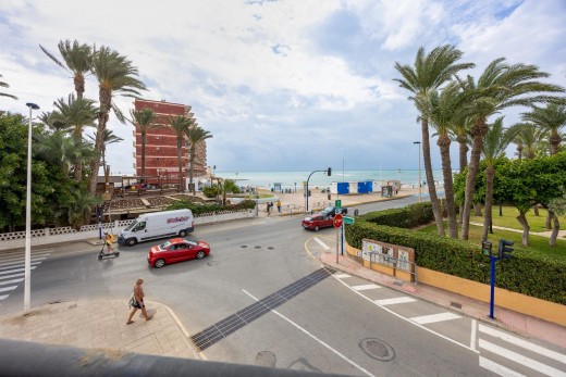 Resale - Lägenhet - Torrevieja - Playa de los locos