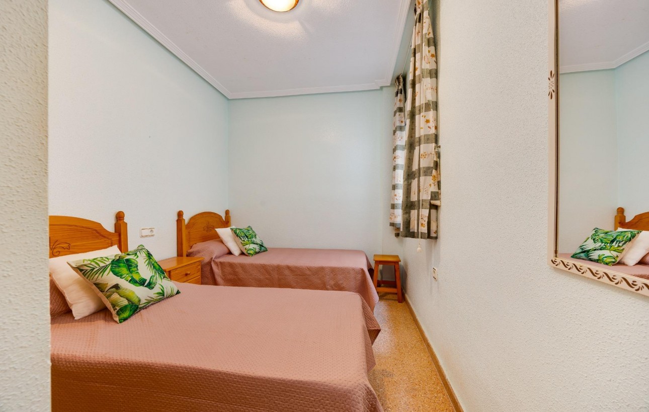 Venta - Apartamento - Torrevieja - Playa del cura